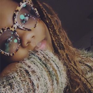 Meet your Posher, Janiyah